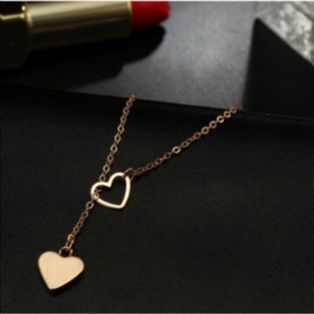 Last 1!✨ Heart shaped lariat necklace - Picture 7 of 8